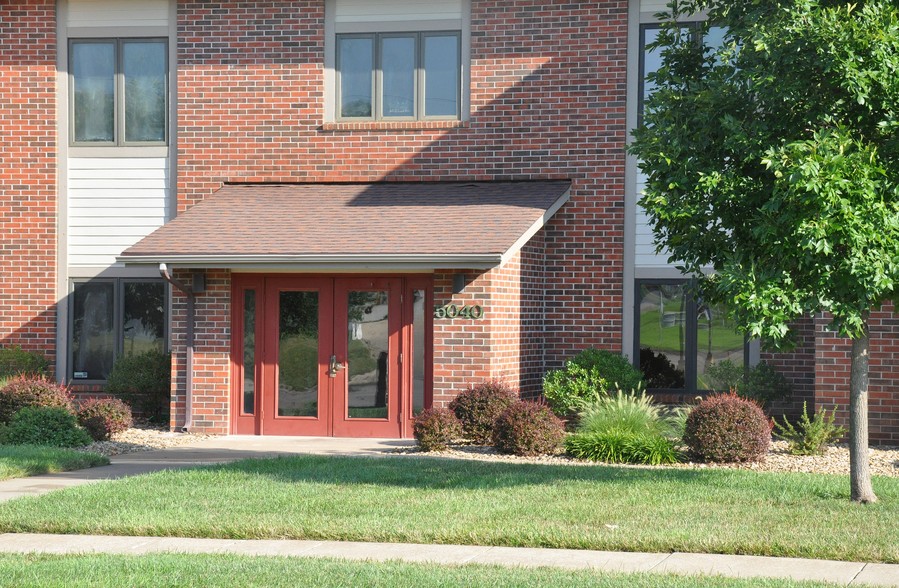 Shunga Creek Office, Topeka, KS en venta - Foto del edificio - Imagen 2 de 5