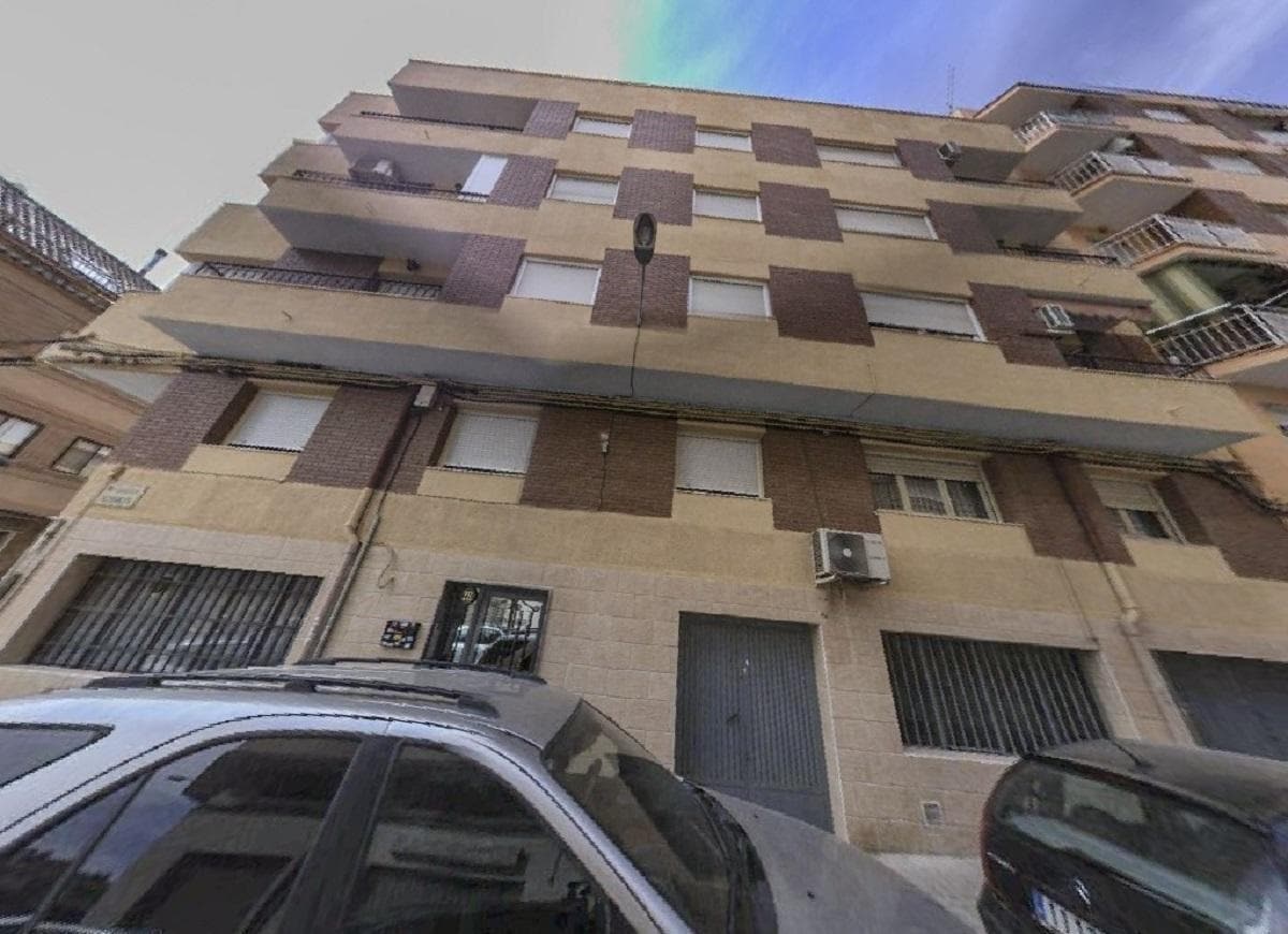 Carrer Azorín, 28, Petrer, Alicante en venta Foto del edificio- Imagen 1 de 2