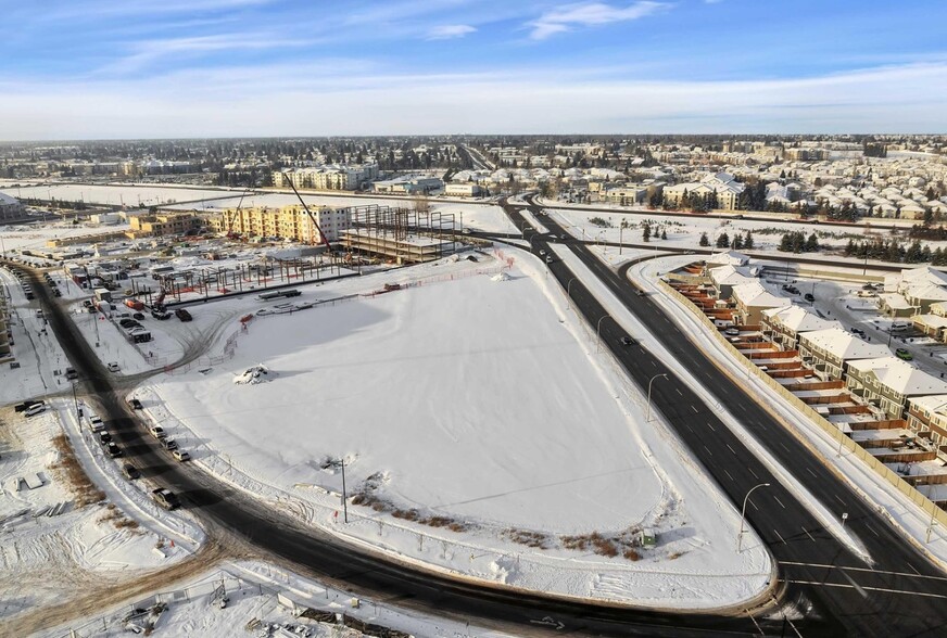 380 Clareview Station Dr NW, Edmonton, AB en venta - Vista aérea - Imagen 3 de 6