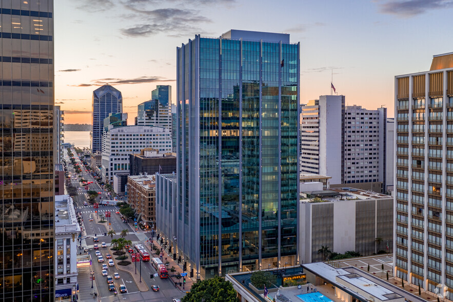 180 Broadway, San Diego, CA en alquiler - Foto del edificio - Imagen 3 de 11