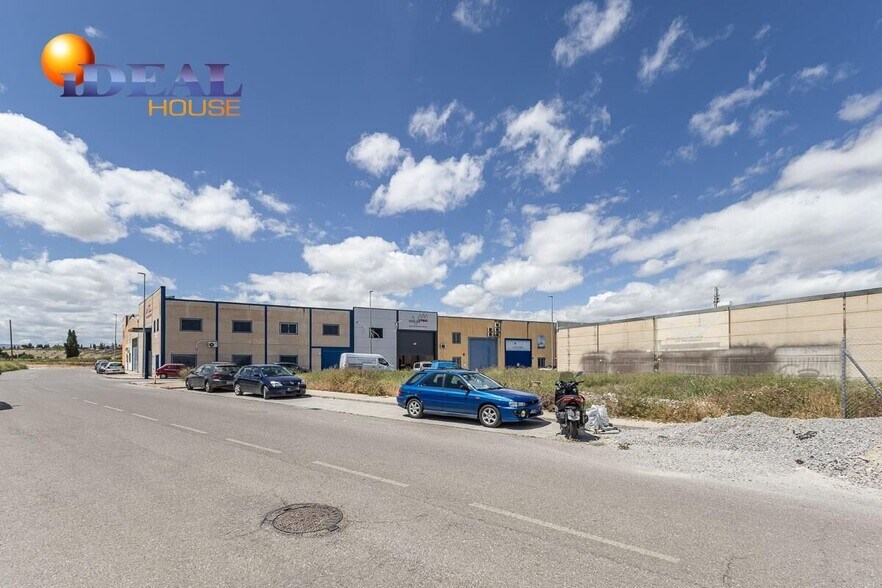 Paseo de las Andas, 9, Las Gabias, Granada en venta - Foto del edificio - Imagen 2 de 14