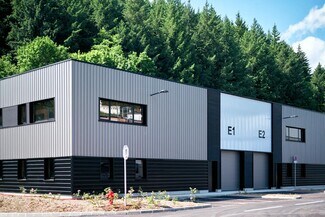 Más detalles de 17 Rue De Paris, Tarare - Nave en venta