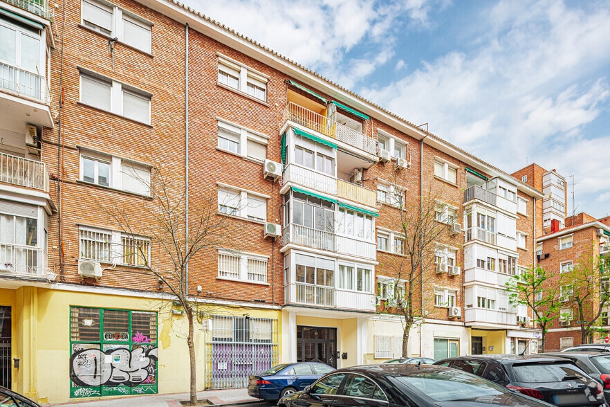 Calle del Elfo, 63, Madrid, Madrid en venta - Foto del edificio - Imagen 1 de 1