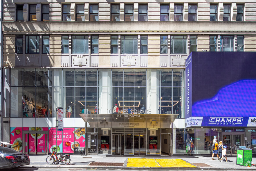 1441 Broadway, New York, NY en alquiler - Foto del edificio - Imagen 2 de 9