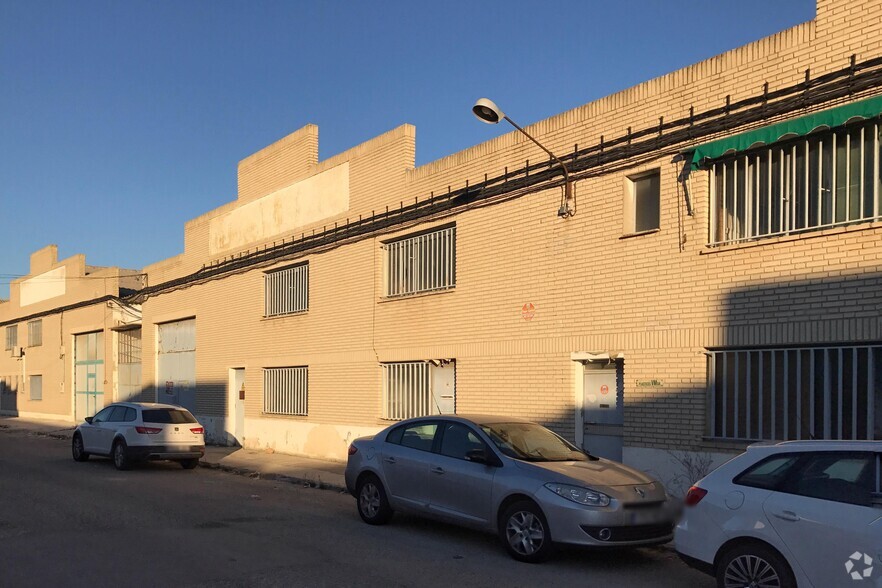 Naves en Torrejón de la Calzada, Madrid en venta - Foto del edificio - Imagen 2 de 2