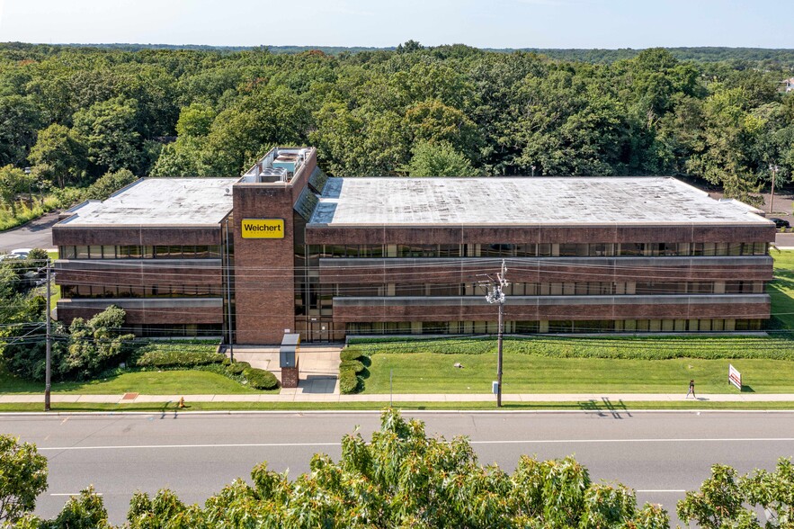 1909 Route 70 E, Cherry Hill, NJ en alquiler - Foto del edificio - Imagen 1 de 7