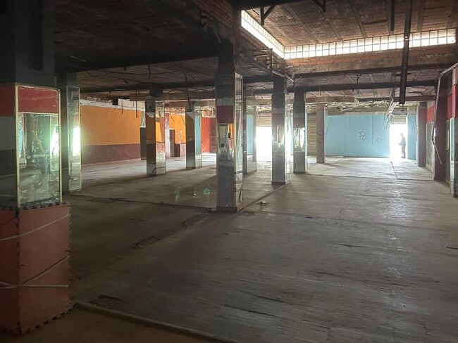 Más detalles de Calle Camino de Leganés, 17, Móstoles - Edificio residencial​ en venta