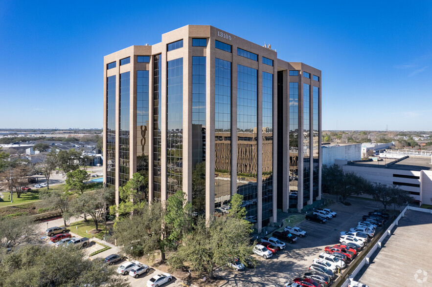 13105 Northwest Fwy, Houston, TX en alquiler - Foto del edificio - Imagen 1 de 15