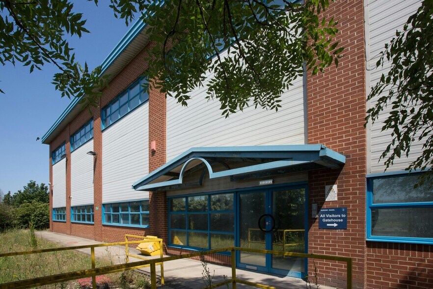 736-738 London Rd, Grays en alquiler - Foto del edificio - Imagen 3 de 4