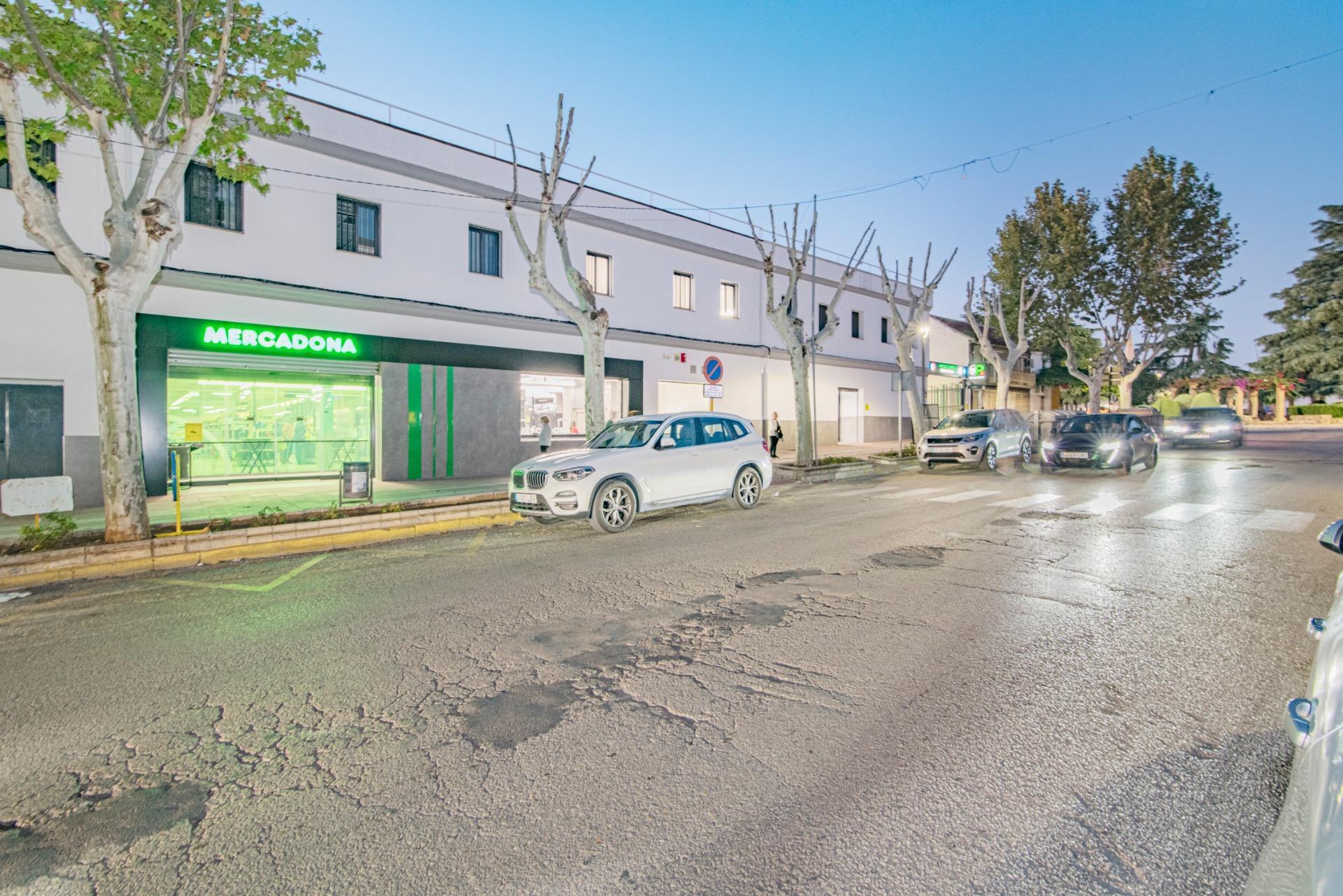 Calle Glorieta Derecha, 6, La Carolina, Jaén en venta Foto del edificio- Imagen 1 de 4