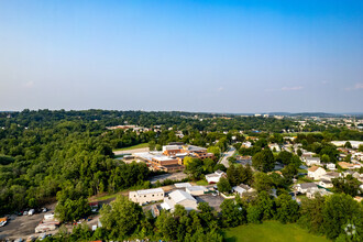 435 School Ln, Plymouth Meeting, PA - VISTA AÉREA  vista de mapa