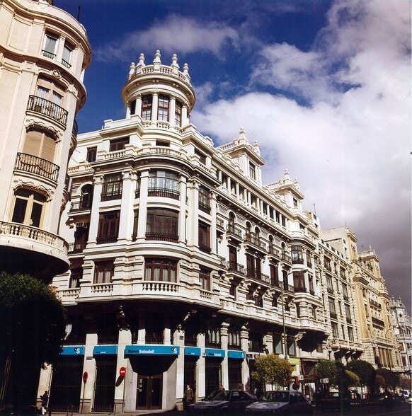 Calle Gran Vía, 6, Madrid, Madrid en alquiler - Foto del edificio - Imagen 3 de 15