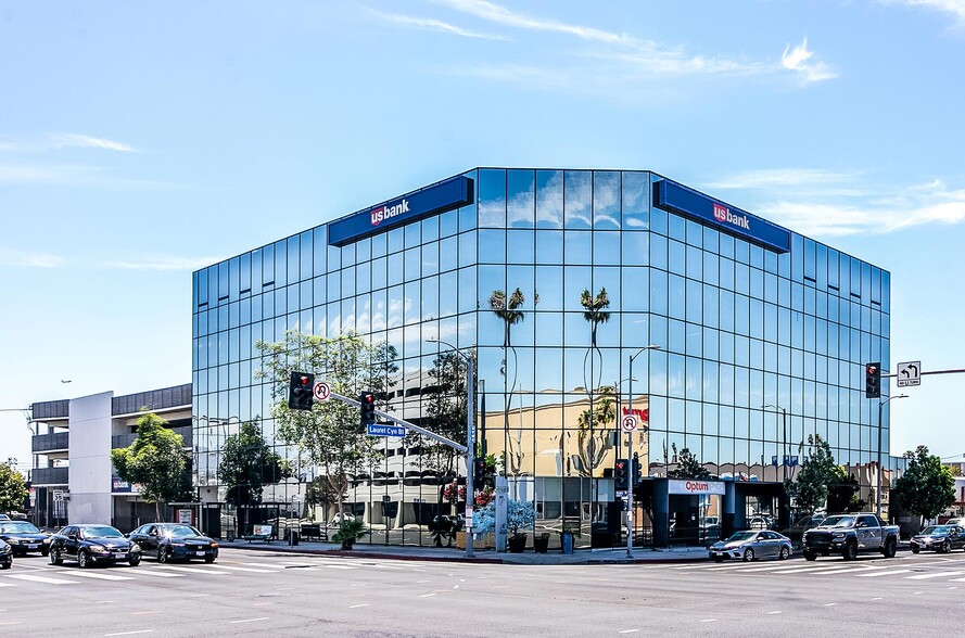 6350 Laurel Canyon Blvd, North Hollywood, CA en alquiler - Foto del edificio - Imagen 1 de 12