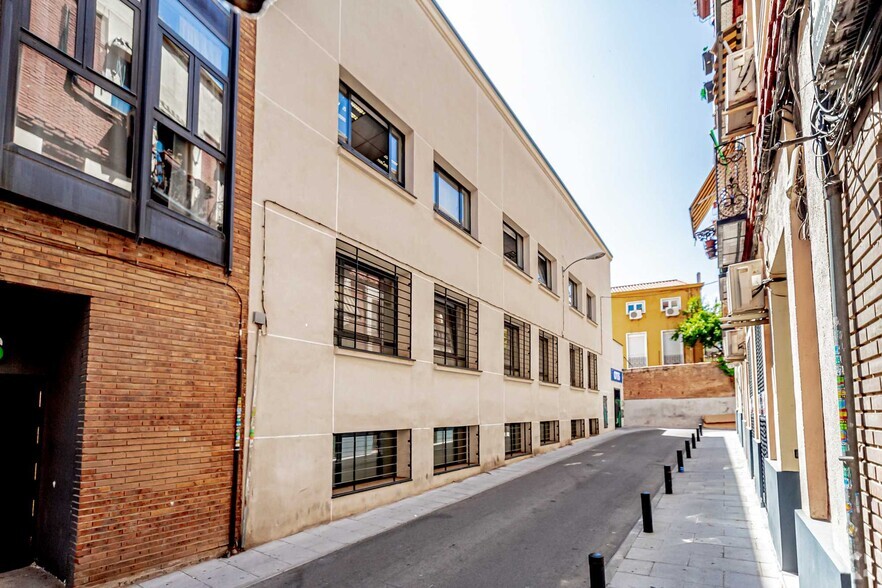 Calle de Robledillo, 9, Madrid, Madrid en venta - Foto del edificio - Imagen 2 de 39