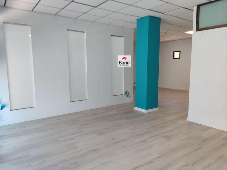 Local en Córdoba, Córdoba en alquiler - Foto del edificio - Imagen 1 de 10