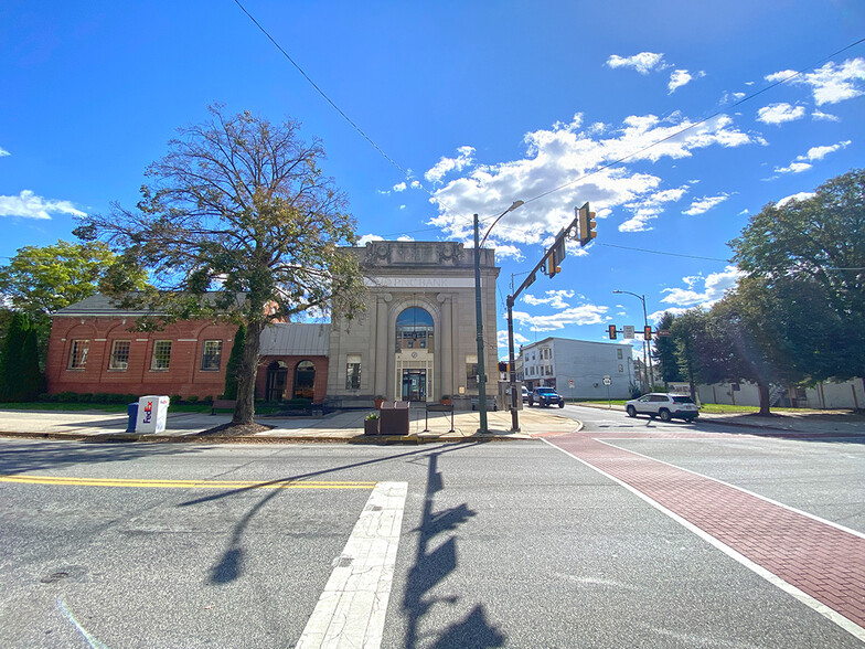 2 E Main St, Mechanicsburg, PA en venta - Foto del edificio - Imagen 3 de 18