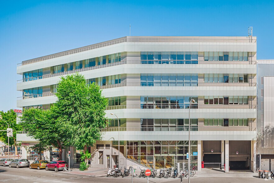 Calle Julián Camarillo, 53, Madrid, Madrid en alquiler - Foto del edificio - Imagen 3 de 21