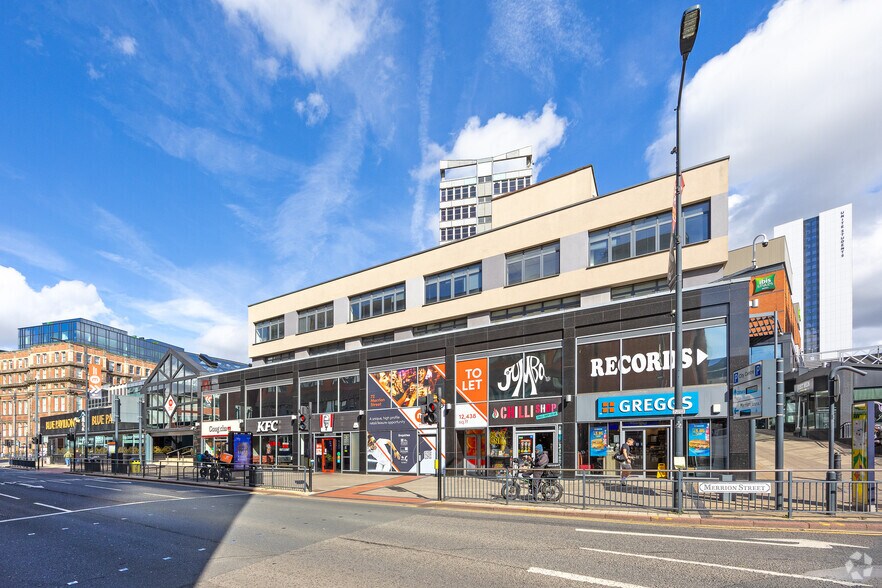 Merrion Way, Leeds en alquiler - Foto del edificio - Imagen 2 de 4
