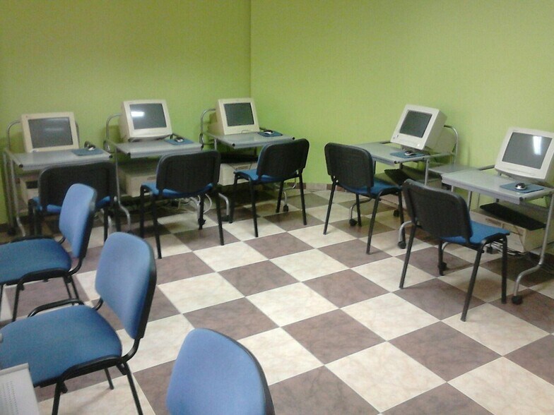 Oficina en Cáceres, Cáceres en venta - Foto del edificio - Imagen 3 de 5