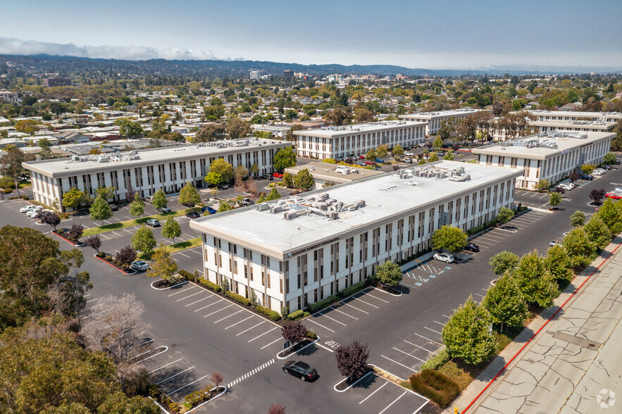 1650 S Amphlett Blvd, San Mateo, CA en alquiler - Vista aérea - Imagen 3 de 20