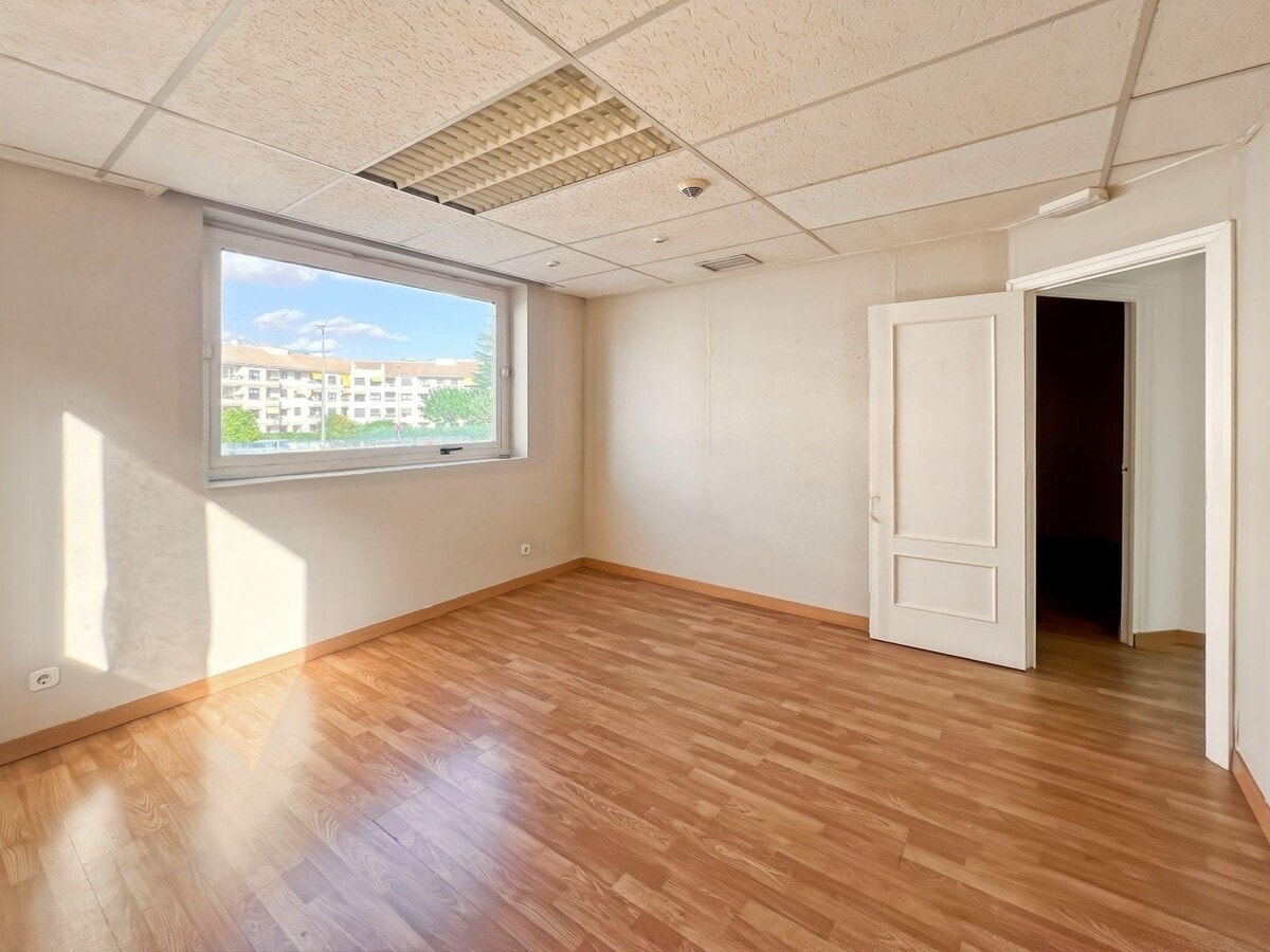 Majadahonda, MAD 28220 - Unidad 09 - - Foto del interior - Image 1 of 25