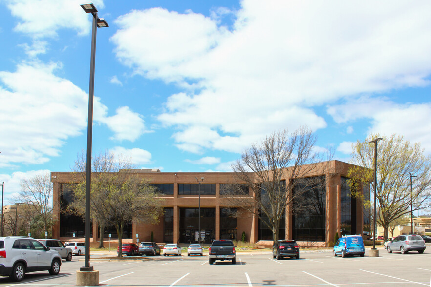 150 Westpark Way, Euless, TX en alquiler - Foto del edificio - Imagen 2 de 6