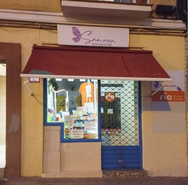 Más detalles de Calle de Nuestra Señora de la Luz, 16, Madrid - Edificio residencial​ en venta