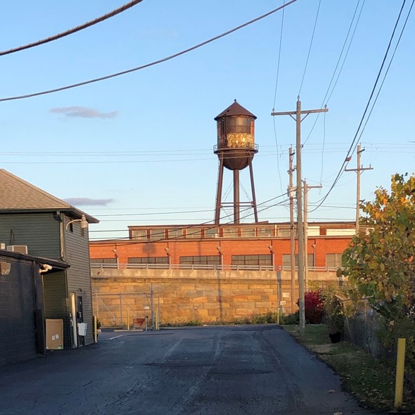 2025 S High St, Columbus, OH en alquiler - Foto del edificio - Imagen 2 de 20