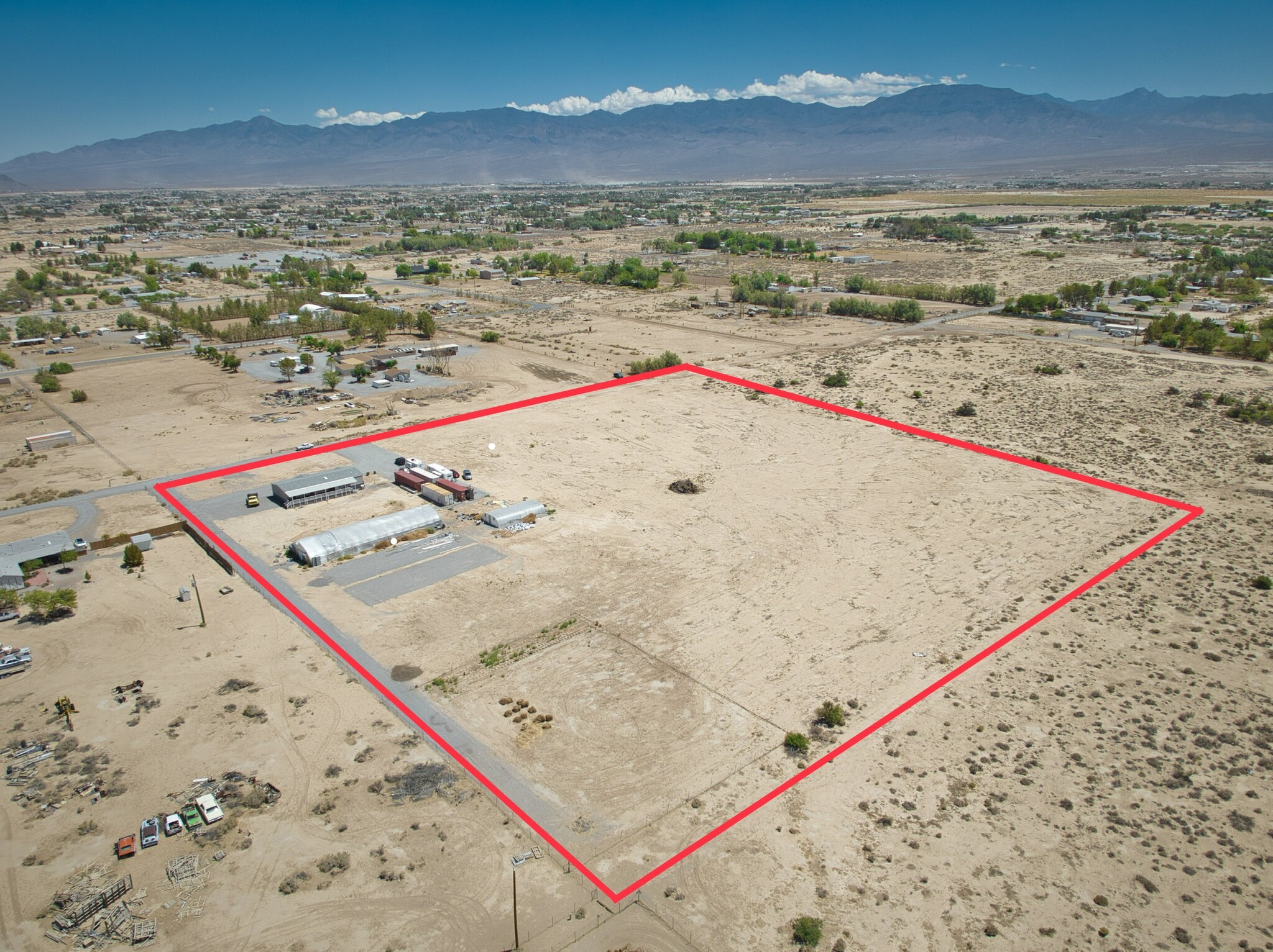 2681 Shady Ln, Pahrump, NV en venta Foto principal- Imagen 1 de 23