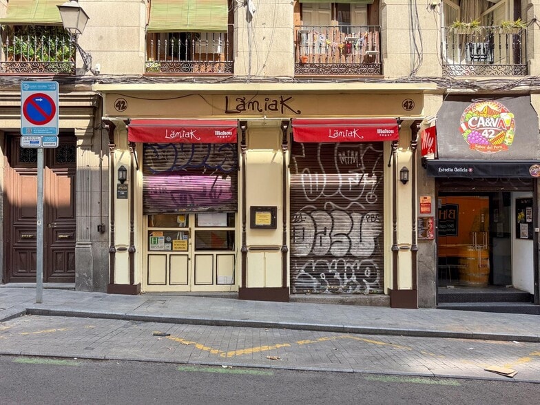 Local en Madrid, Madrid en alquiler - Foto del edificio - Imagen 2 de 15