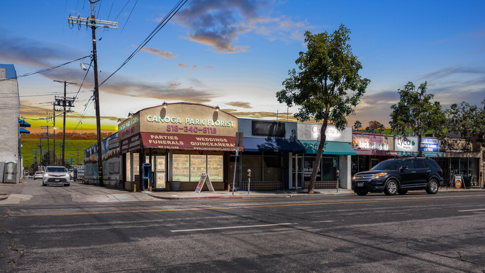 7140-7144 Owensmouth Ave, Canoga Park, CA en alquiler - Foto del edificio - Imagen 2 de 7