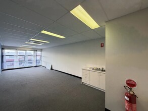 211 Warrigal Rd, Hughesdale en alquiler Foto del interior- Imagen 2 de 7