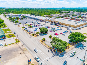 716-756 E Pipeline Rd, Hurst, TX - vista aérea  vista de mapa - Image1