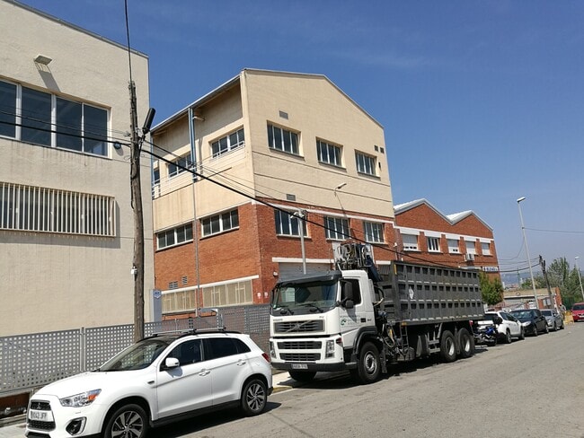 Más detalles de Nave en venta