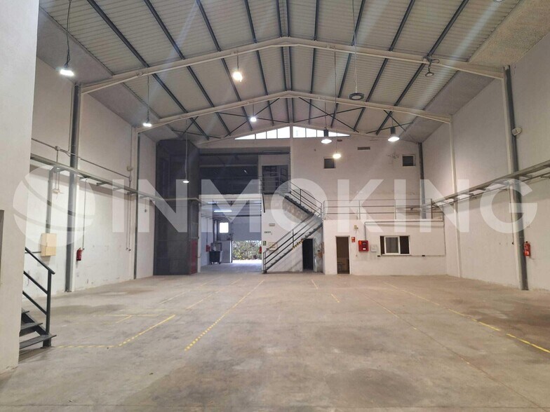 Nave en Alaquàs, Valencia en venta - Foto del interior - Imagen 2 de 6