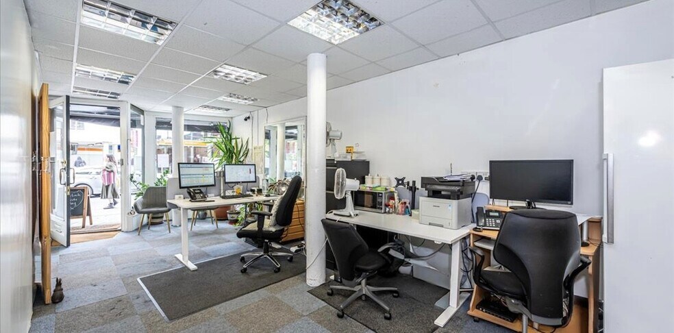 134-136 West End Ln, London en alquiler - Foto del edificio - Imagen 2 de 6