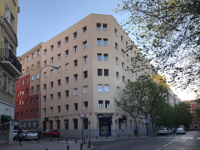 Más detalles de Calle Maíquez, 31, Madrid - Local en alquiler