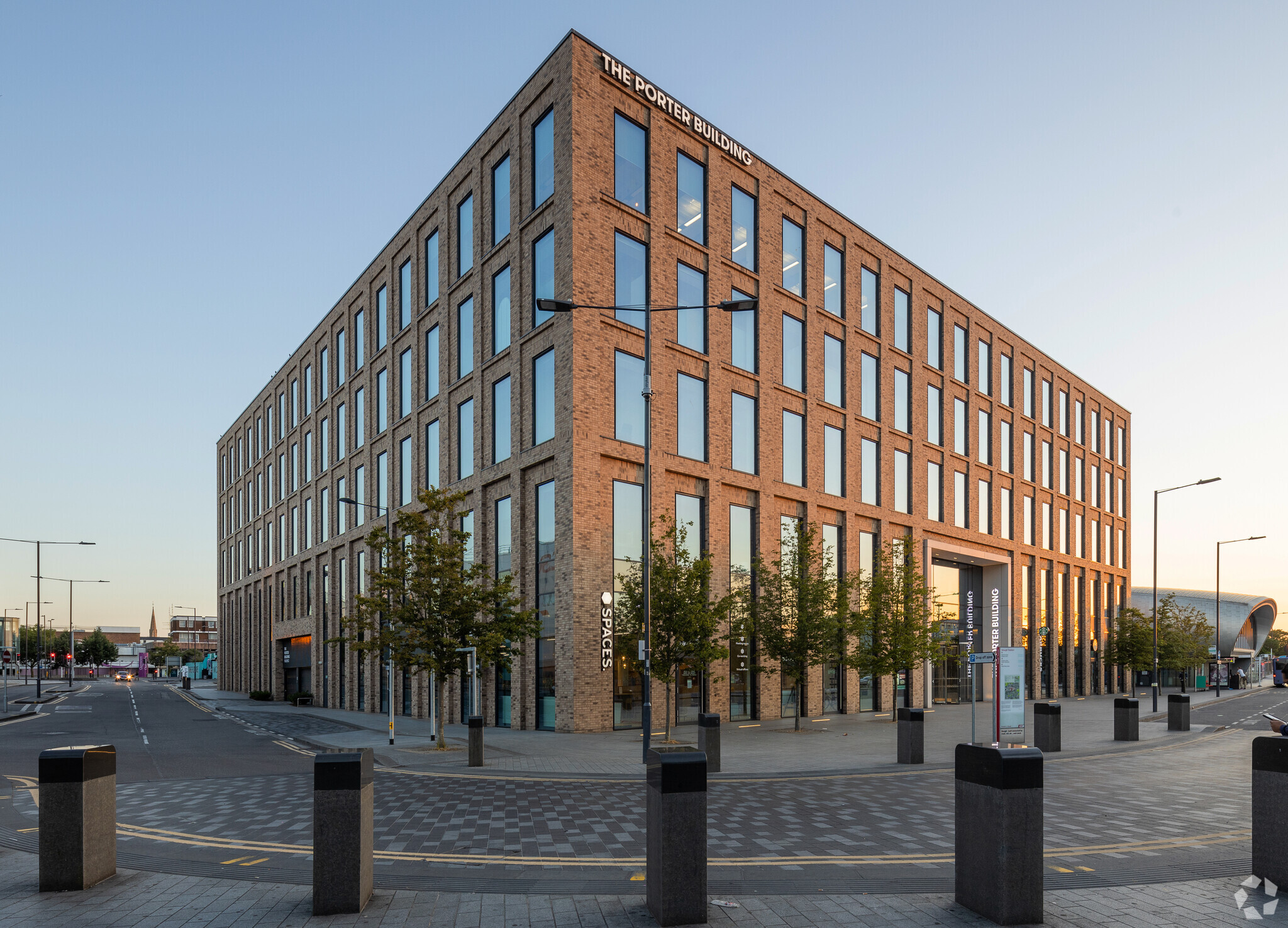 Brunel Way, Slough en alquiler Foto del edificio- Imagen 1 de 8