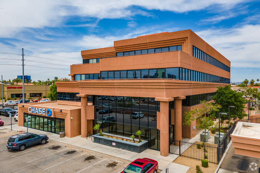 1601 N 7th St, Phoenix, AZ en alquiler - Foto del edificio - Imagen 3 de 12