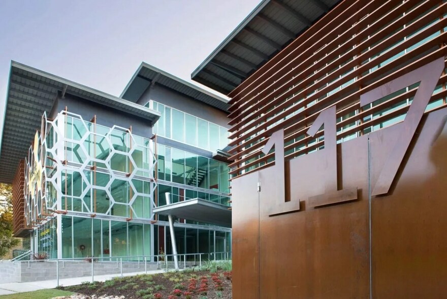 115-117 Old Pittwater Rd, Northern Beaches en alquiler - Foto del edificio - Imagen 2 de 7