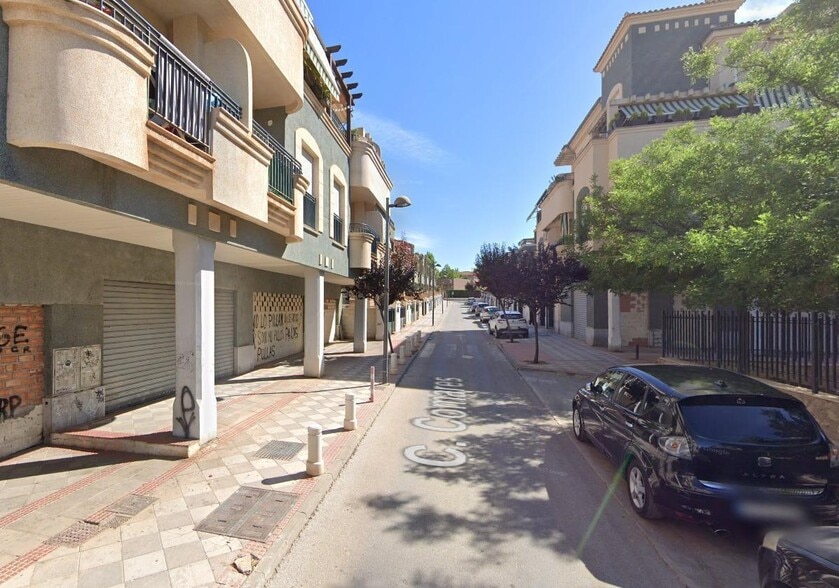 Local en Atarfe, Granada en venta - Foto del edificio - Imagen 2 de 6