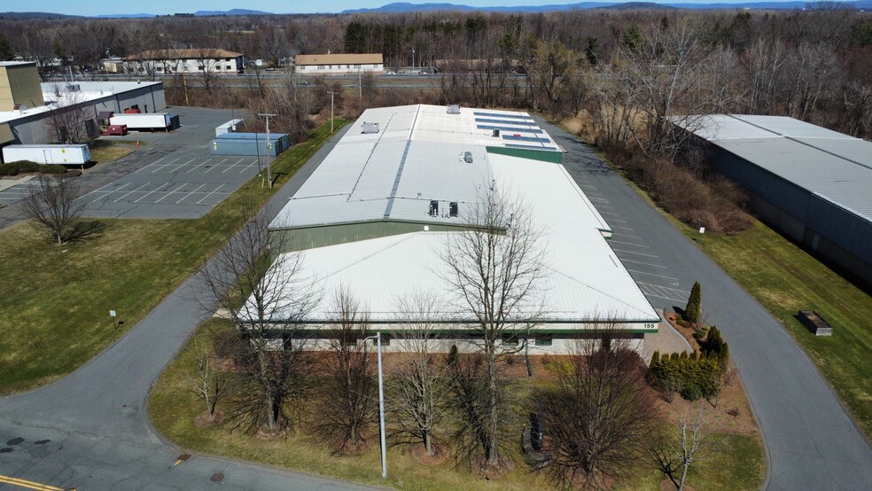 155 Industrial Dr, Northampton, MA en venta - Foto del edificio - Imagen 1 de 20