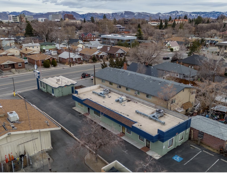 143 Keystone Ave, Reno, NV en venta - Foto del edificio - Imagen 2 de 4