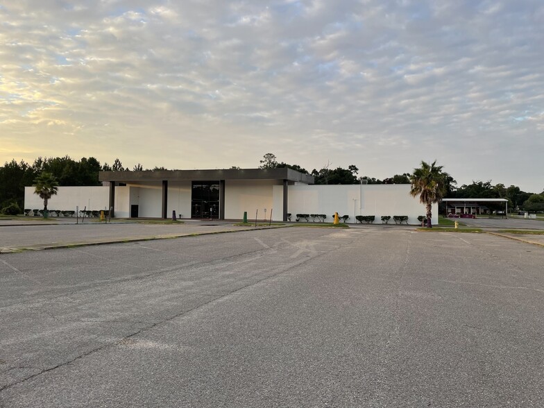 2001 E Pass Rd, Gulfport, MS en venta - Foto del edificio - Imagen 1 de 27