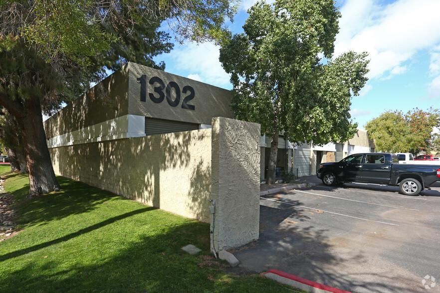 1302 W 23rd St, Tempe, AZ en alquiler - Foto del edificio - Imagen 1 de 10