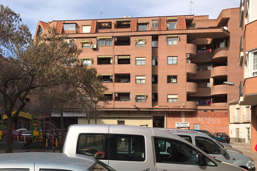 Calle Gredos, Talavera De La Reina, Toledo en venta - Foto del edificio - Imagen 2 de 2