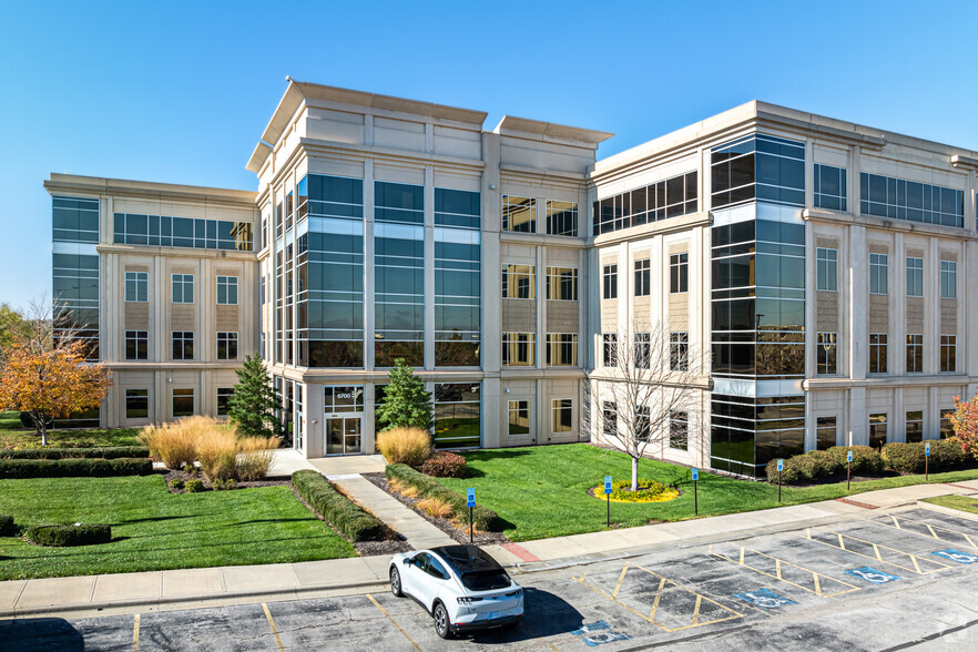 6700 W 115th St, Overland Park, KS en alquiler - Foto del edificio - Imagen 3 de 53