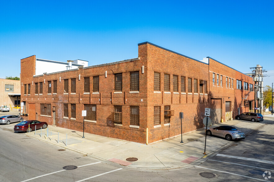 4006 W Belden Ave, Chicago, IL en alquiler - Foto del edificio - Imagen 2 de 6