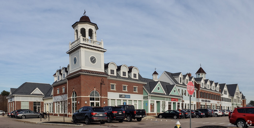 132 Chief Justice Cushing Way, Cohasset, MA en alquiler - Foto del edificio - Imagen 2 de 5