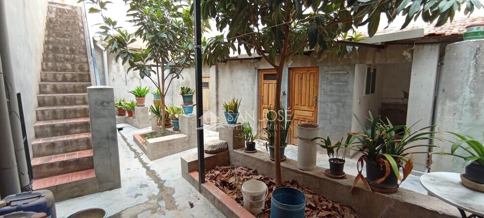 Terreno en Alicante en venta - Foto del edificio - Imagen 3 de 8